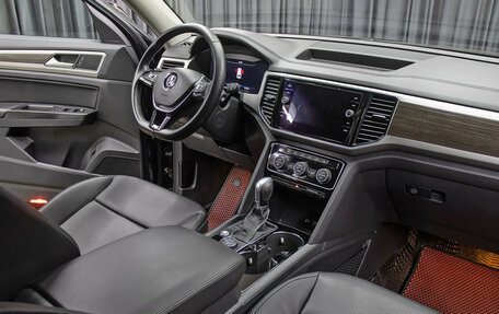 Volkswagen Teramont I, 2018 год, 3 898 000 рублей, 11 фотография