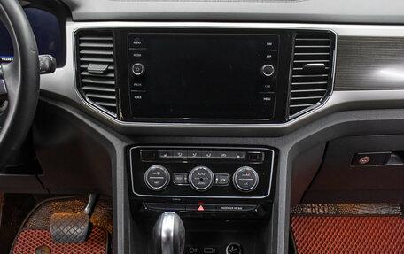 Volkswagen Teramont I, 2018 год, 3 898 000 рублей, 16 фотография