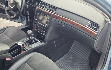 Skoda Superb III рестайлинг, 2008 год, 675 000 рублей, 9 фотография