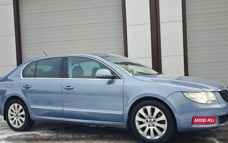 Skoda Superb III рестайлинг, 2008 год, 675 000 рублей, 4 фотография