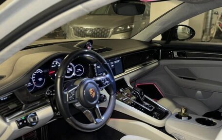 Porsche Panamera II рестайлинг, 2017 год, 9 990 000 рублей, 15 фотография