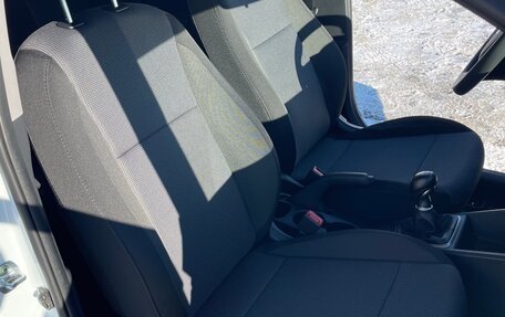 Hyundai Solaris II рестайлинг, 2019 год, 1 340 000 рублей, 10 фотография