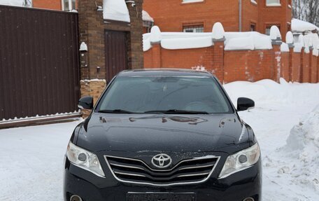 Toyota Camry, 2011 год, 1 370 000 рублей, 4 фотография