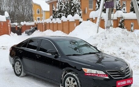 Toyota Camry, 2011 год, 1 370 000 рублей, 3 фотография