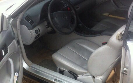 Mercedes-Benz CLK-Класс, 1999 год, 300 000 рублей, 3 фотография