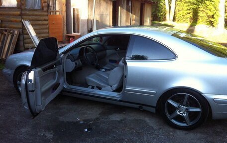 Mercedes-Benz CLK-Класс, 1999 год, 300 000 рублей, 6 фотография