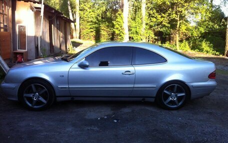Mercedes-Benz CLK-Класс, 1999 год, 300 000 рублей, 7 фотография