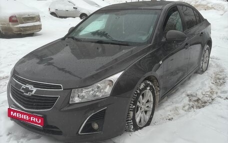 Chevrolet Cruze II, 2013 год, 980 000 рублей, 2 фотография