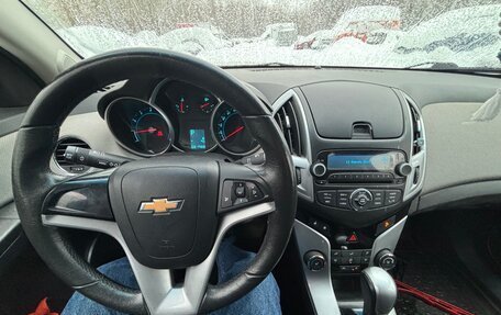 Chevrolet Cruze II, 2013 год, 980 000 рублей, 9 фотография