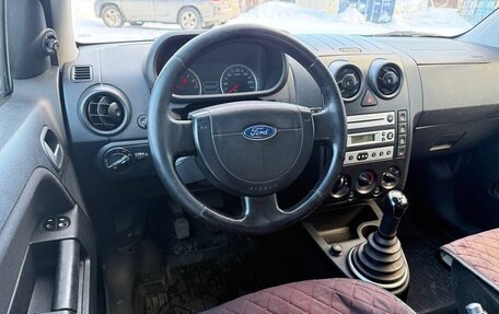 Ford Fusion I, 2005 год, 250 000 рублей, 6 фотография