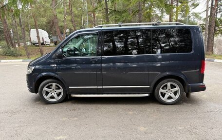 Volkswagen Multivan T6 рестайлинг, 2015 год, 3 200 000 рублей, 5 фотография