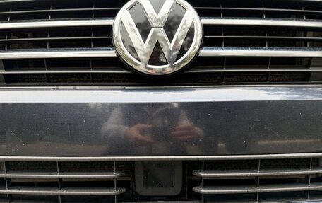 Volkswagen Multivan T6 рестайлинг, 2015 год, 3 200 000 рублей, 7 фотография