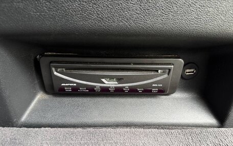 Volkswagen Multivan T6 рестайлинг, 2015 год, 3 200 000 рублей, 22 фотография