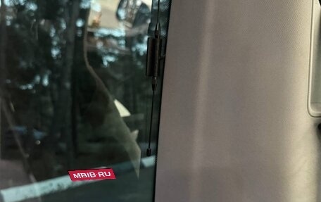 Volkswagen Multivan T6 рестайлинг, 2015 год, 3 200 000 рублей, 23 фотография