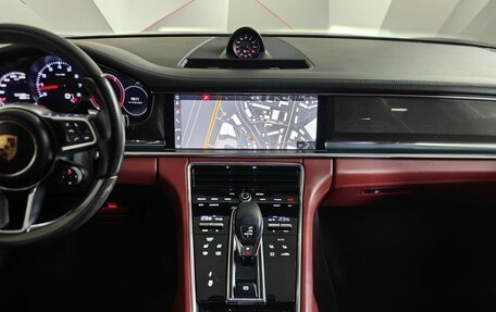 Porsche Panamera II рестайлинг, 2018 год, 6 197 000 рублей, 15 фотография