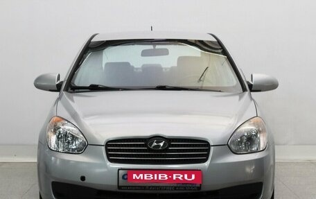 Hyundai Verna II, 2008 год, 415 000 рублей, 2 фотография