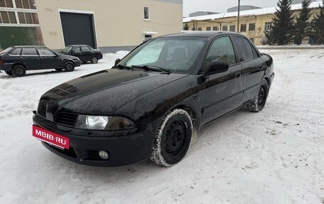 Mitsubishi Carisma I, 2002 год, 330 000 рублей, 3 фотография