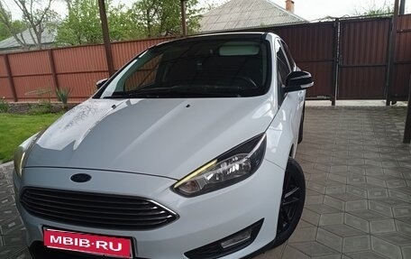 Ford Focus III, 2017 год, 1 030 000 рублей, 1 фотография