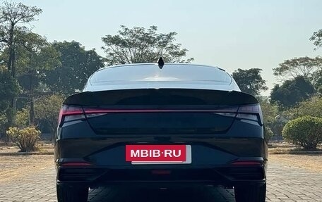 Hyundai Elantra, 2022 год, 1 600 000 рублей, 5 фотография