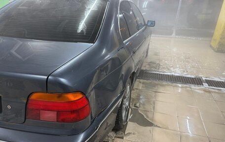 BMW 5 серия, 1998 год, 500 000 рублей, 9 фотография