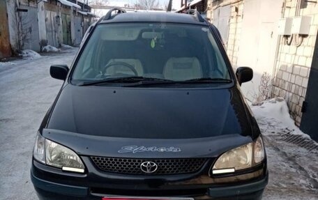 Toyota Corolla Spacio II, 1998 год, 300 000 рублей, 1 фотография