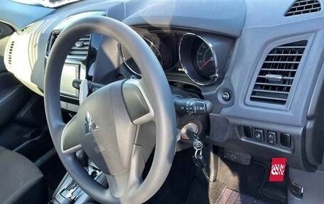 Mitsubishi RVR III рестайлинг, 2021 год, 1 930 005 рублей, 3 фотография