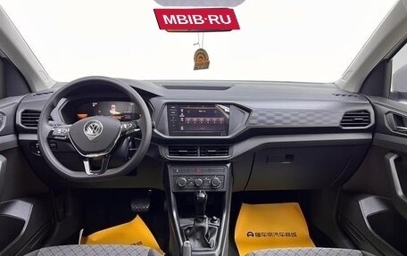 Volkswagen T-Cross I, 2025 год, 1 669 555 рублей, 6 фотография