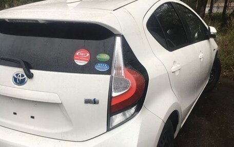 Toyota Aqua I, 2017 год, 1 030 000 рублей, 15 фотография