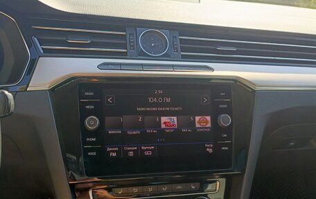 Volkswagen Passat B8 рестайлинг, 2019 год, 2 650 000 рублей, 9 фотография