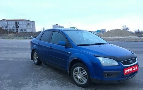 Ford Focus II рестайлинг, 2006 год, 399 777 рублей, 2 фотография