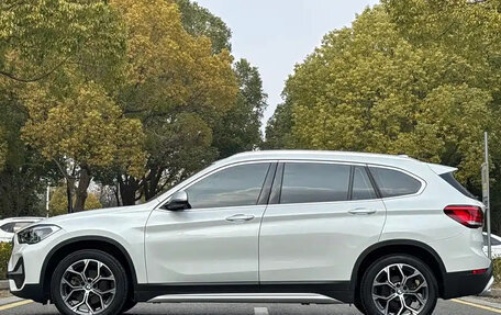 BMW X1, 2022 год, 2 500 001 рублей, 6 фотография