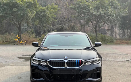 BMW 3 серия, 2022 год, 3 300 069 рублей, 2 фотография