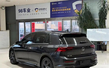 Volkswagen Golf VIII, 2023 год, 2 227 757 рублей, 4 фотография