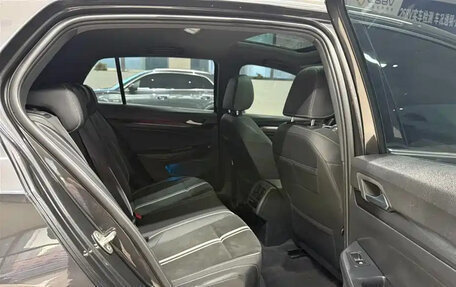 Volkswagen Golf VIII, 2023 год, 2 227 757 рублей, 15 фотография