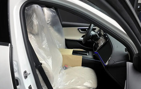 Mercedes-Benz E-Класс, 2025 год, 5 500 000 рублей, 11 фотография