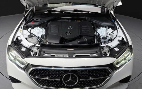 Mercedes-Benz E-Класс, 2025 год, 5 500 000 рублей, 6 фотография