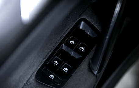 Volkswagen Golf VII, 2013 год, 1 000 000 рублей, 19 фотография