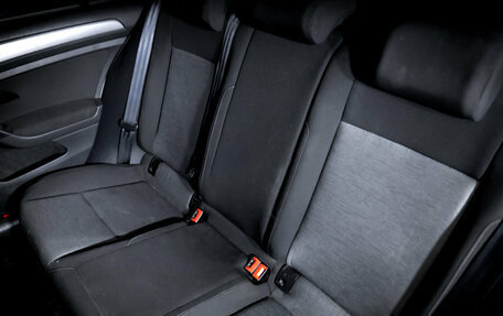 Volkswagen Golf VII, 2013 год, 1 000 000 рублей, 24 фотография