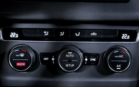 Volkswagen Golf VII, 2013 год, 1 000 000 рублей, 21 фотография