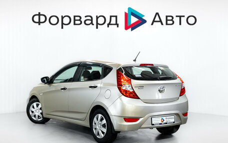 Hyundai Solaris II рестайлинг, 2014 год, 920 000 рублей, 6 фотография