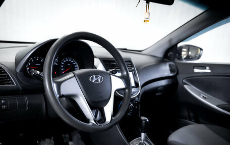 Hyundai Solaris II рестайлинг, 2014 год, 920 000 рублей, 13 фотография