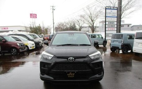 Toyota Raize I, 2022 год, 1 300 000 рублей, 2 фотография