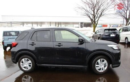 Toyota Raize I, 2022 год, 1 300 000 рублей, 4 фотография