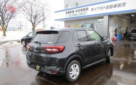 Toyota Raize I, 2022 год, 1 300 000 рублей, 5 фотография