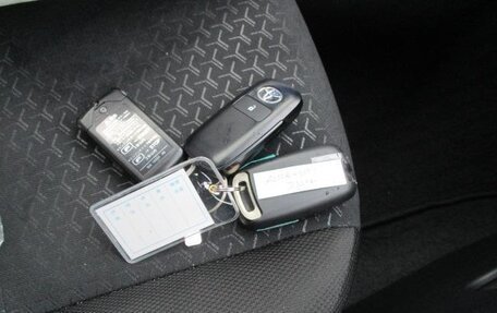 Toyota Raize I, 2022 год, 1 300 000 рублей, 12 фотография