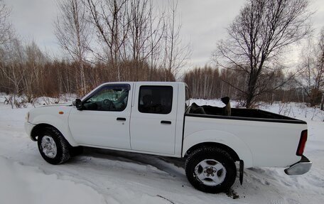 Nissan NP300, 2012 год, 779 000 рублей, 8 фотография