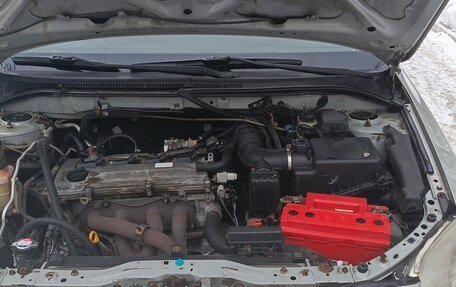 Toyota Avensis III рестайлинг, 2003 год, 500 000 рублей, 8 фотография