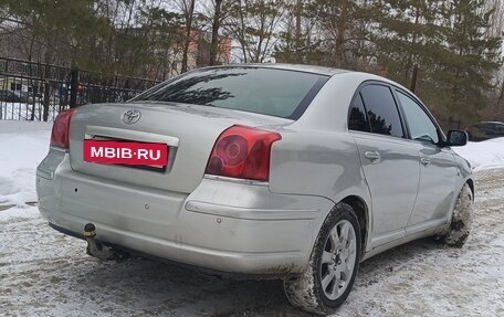 Toyota Avensis III рестайлинг, 2003 год, 500 000 рублей, 4 фотография