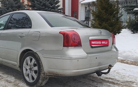 Toyota Avensis III рестайлинг, 2003 год, 500 000 рублей, 3 фотография