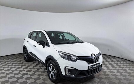 Renault Kaptur I рестайлинг, 2018 год, 900 000 рублей, 3 фотография